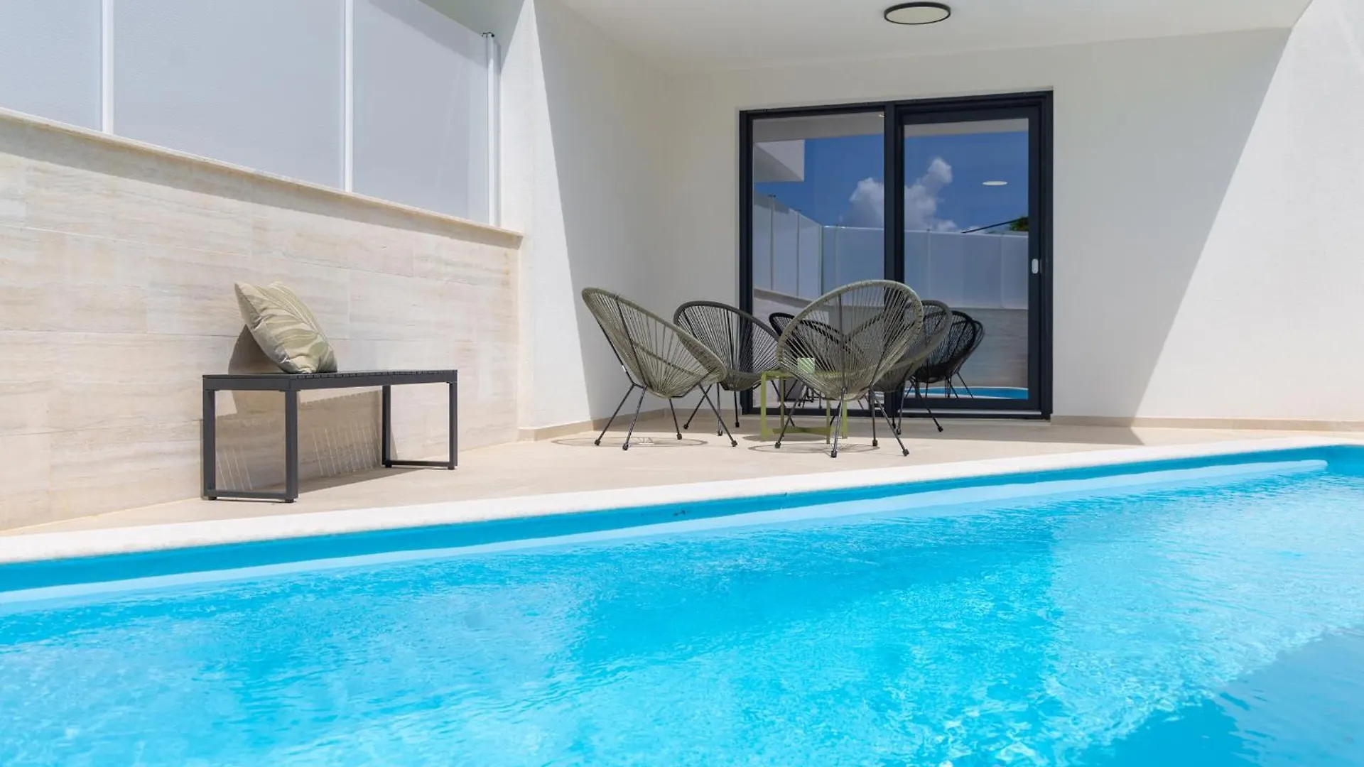 Villa Aurelia 4 With Pool Linardići