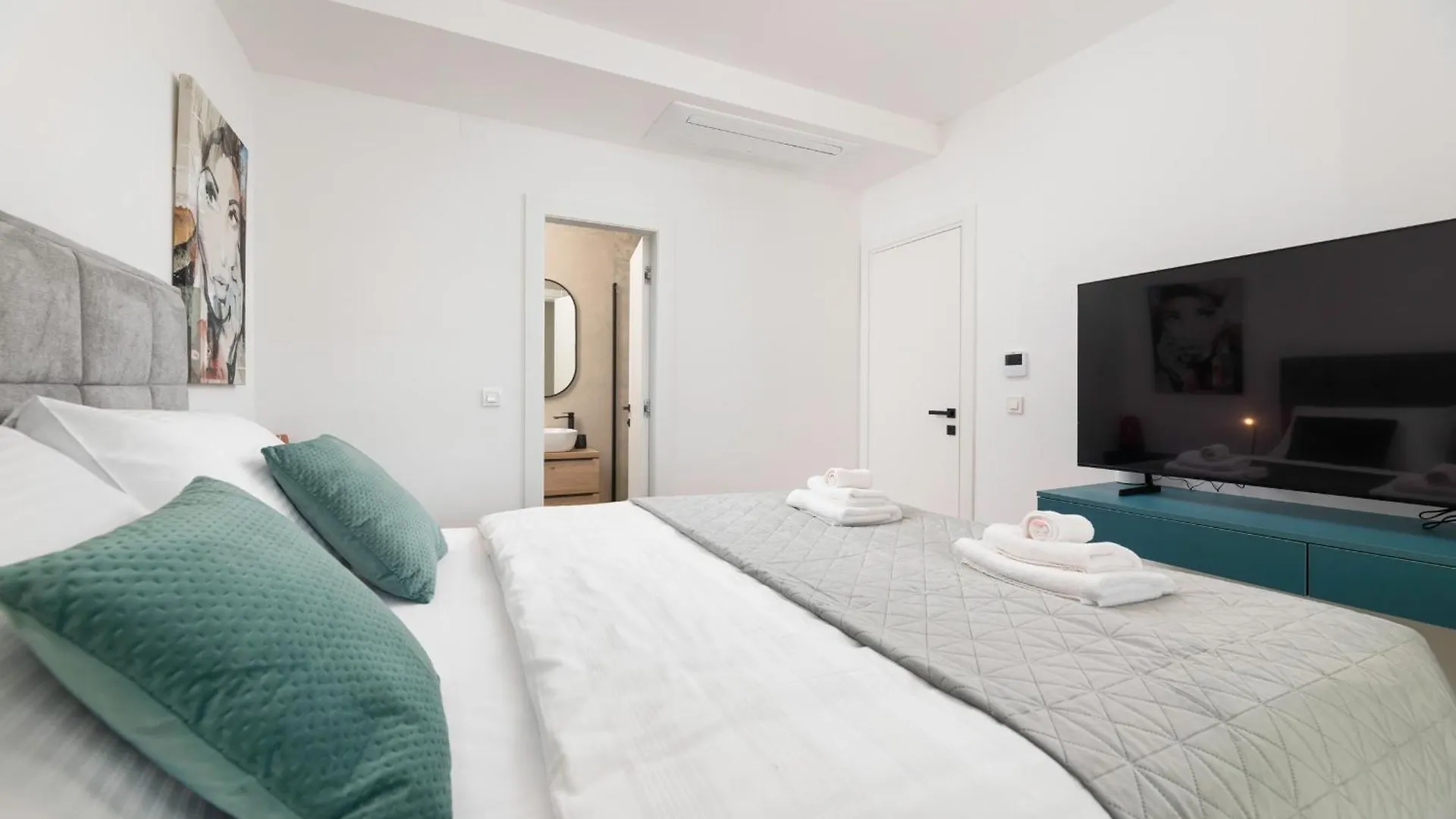 Villa Aurelia 4 With Pool Linardići